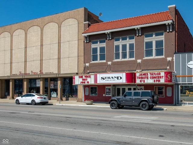 view of building exterior