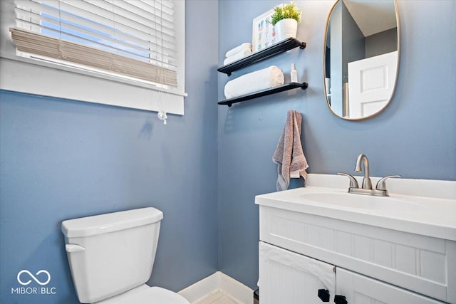 925 S State Ave, Indianapolis, IN 46203 - bathroom with toilet and vanity