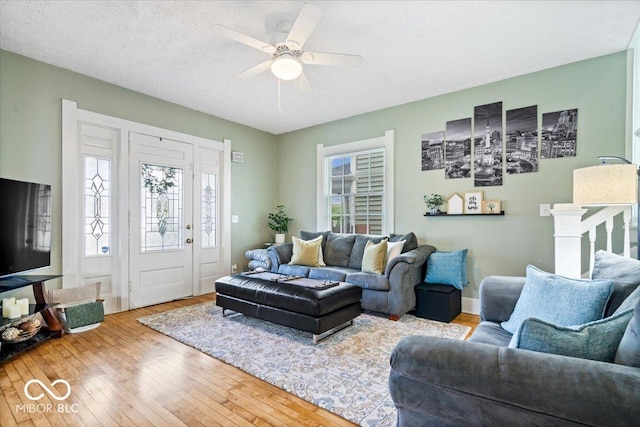 925 S State Ave, Indianapolis, IN 46203 - living area featuring hardwood / wood-style flooring and ceiling fan