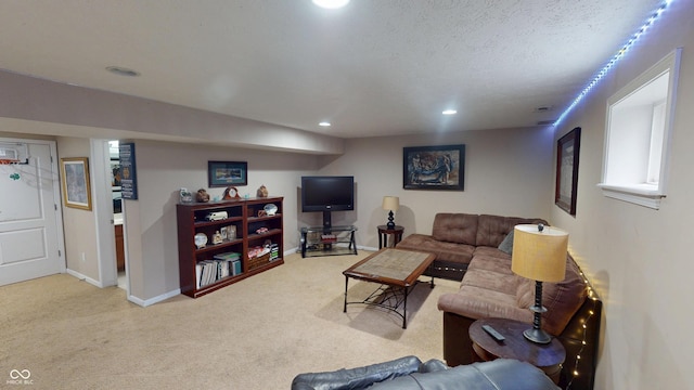18247 Kinder Oak Dr, Noblesville, IN 46062 - living room featuring carpet floors, baseboards, and recessed lighting