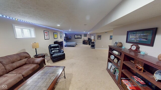 18247 Kinder Oak Dr, Noblesville, IN 46062 - carpeted living area with recessed lighting and baseboards