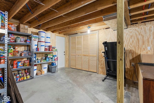 view of unfinished basement