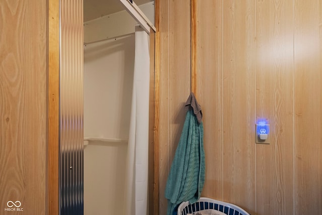 bathroom featuring walk in shower