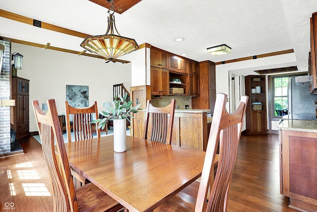 6505 Miramar Ct, Indianapolis, IN 46250 - dining area with dark wood finished floors and recessed lighting