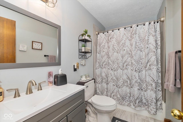 8111 Timberwood Dr, Plainfield, IN 46168 - bathroom featuring toilet, a textured ceiling, vanity, and shower / bath combination with curtain