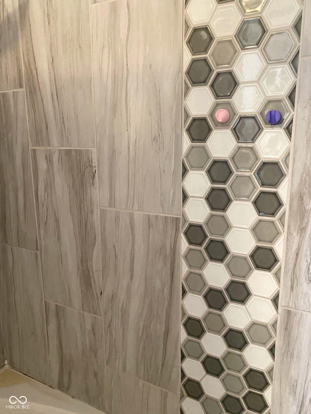 8111 Timberwood Dr, Plainfield, IN 46168 - bathroom view of a tile shower