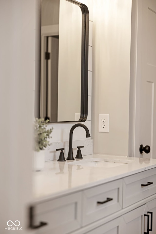 bathroom featuring vanity