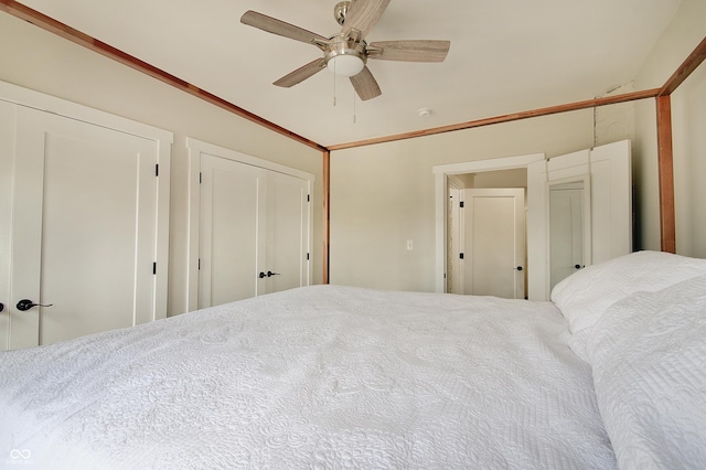 bedroom with a ceiling fan