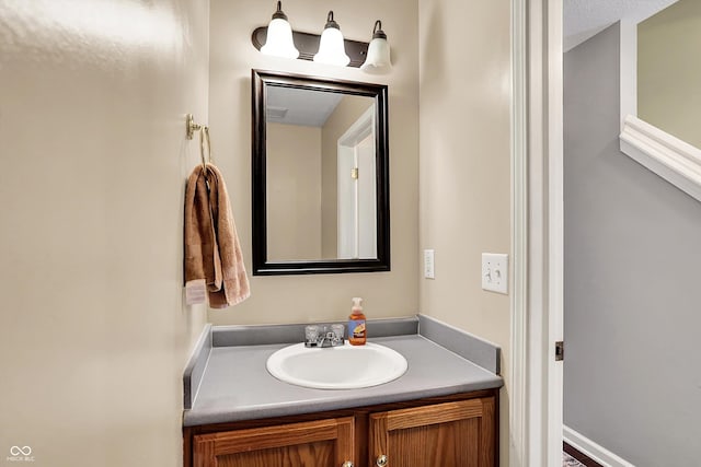 6624 Lakestone Ct, Indianapolis, IN 46237 - bathroom with vanity
