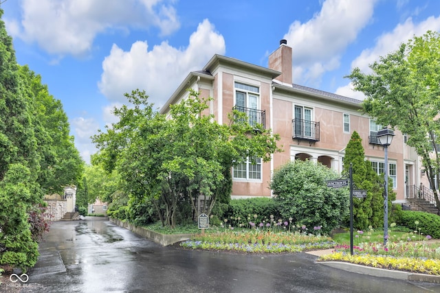 952 Junction Pl, Indianapolis, IN 46220 - view of building exterior