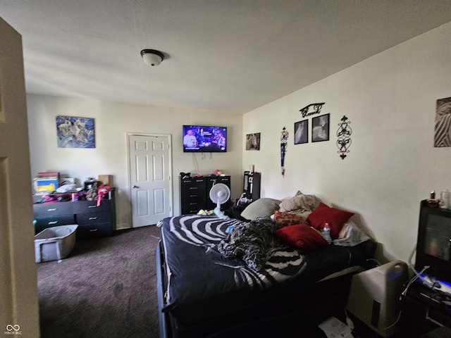 1222 Nichol Ave, Anderson, IN 46016 - bedroom featuring carpet