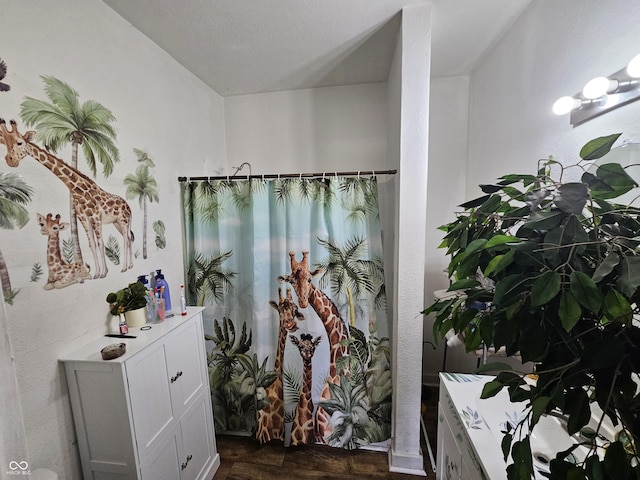1222 Nichol Ave, Anderson, IN 46016 - bathroom featuring wood finished floors