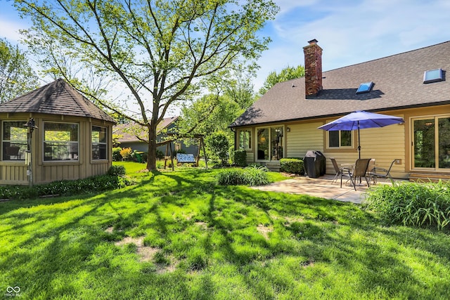 11471 Clarkston Rd, Zionsville, IN 46077 - view of green lawn with a patio area