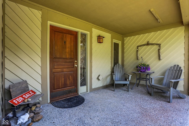 11471 Clarkston Rd, Zionsville, IN 46077 - doorway to property featuring a porch