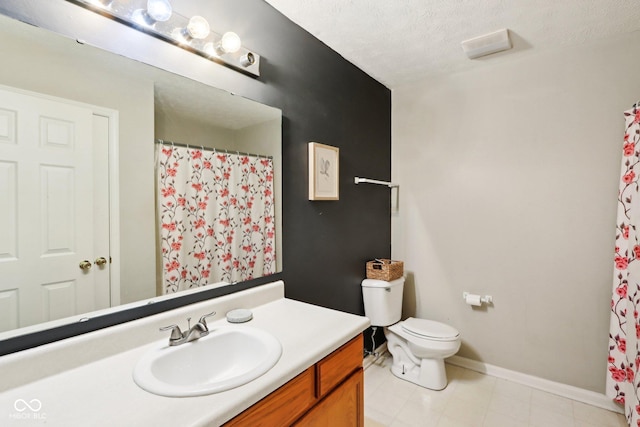 7045 Gavin Dr, Indianapolis, IN 46217 - bathroom featuring vanity, baseboards, toilet, a textured ceiling, and a shower with curtain