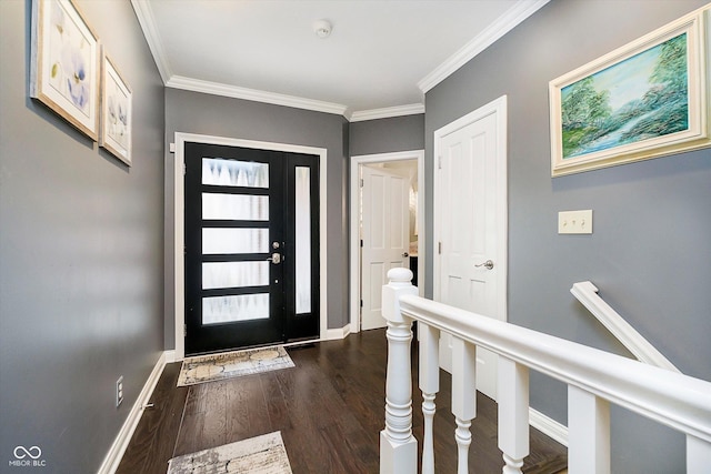 11319 Shoreview Ln, Indianapolis, IN 46236 - foyer entrance with dark wood-style floors, ornamental molding, and baseboards