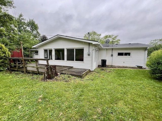 1949 Shenandoah Pl, Indianapolis, IN 46229 - back of property featuring a wooden deck and a lawn