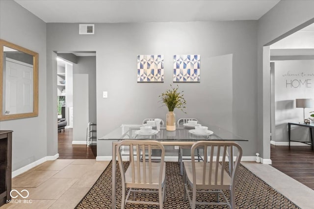 3818 Central Ave, Indianapolis, IN 46205 - dining room with baseboards