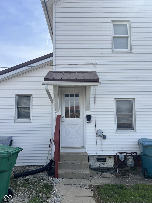 1420 Indiana Ave, New Castle, IN 47362 - property entrance featuring metal roof and a standing seam roof