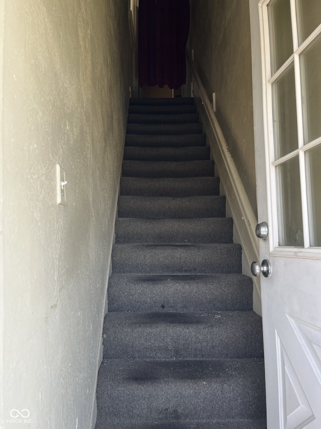 1420 Indiana Ave, New Castle, IN 47362 - stairway with a textured wall