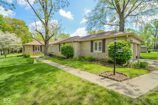 10827 Wonderland Dr, Indianapolis, IN 46239 - photo 2