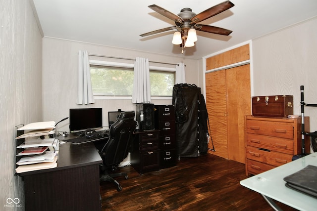 office with ornamental molding, a ceiling fan, and wood finished floors