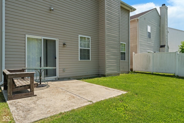 4136 Orchard Valley Ln, Indianapolis, IN 46235 - back of house with a patio