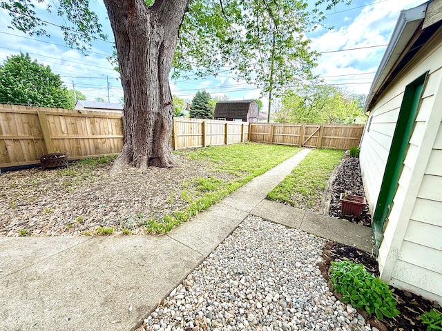 417 S Oakland Ave, Indianapolis, IN 46201 - photo 44