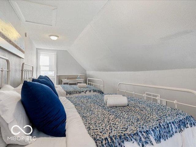 923 S State Ave, Indianapolis, IN 46203 - bedroom featuring lofted ceiling