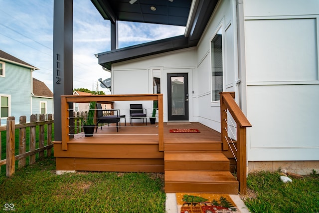 1112 Spann Ave, Indianapolis, IN 46203 - deck featuring fence