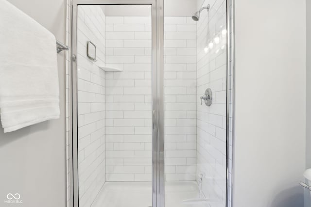 9155 Kerwood Dr, Indianapolis, IN 46240 - bathroom with a stall shower and toilet