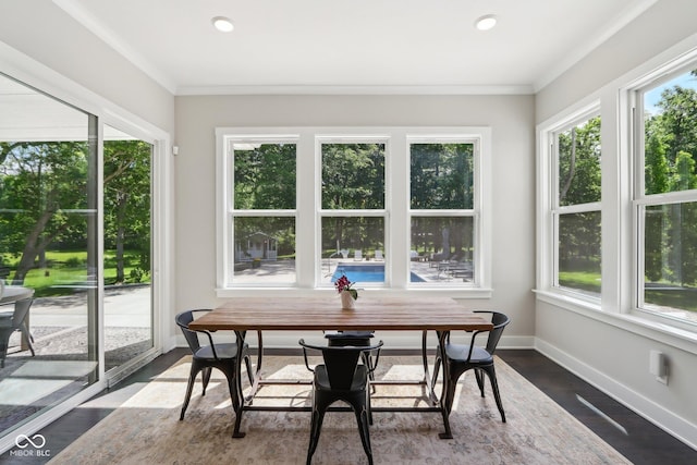 9155 Kerwood Dr, Indianapolis, IN 46240 - sunroom with plenty of natural light