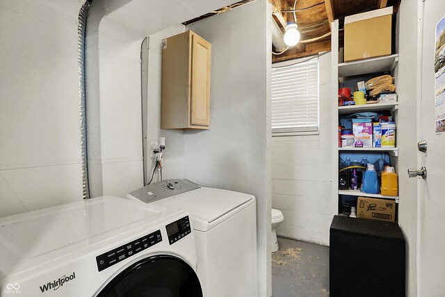 laundry area with washer and clothes dryer