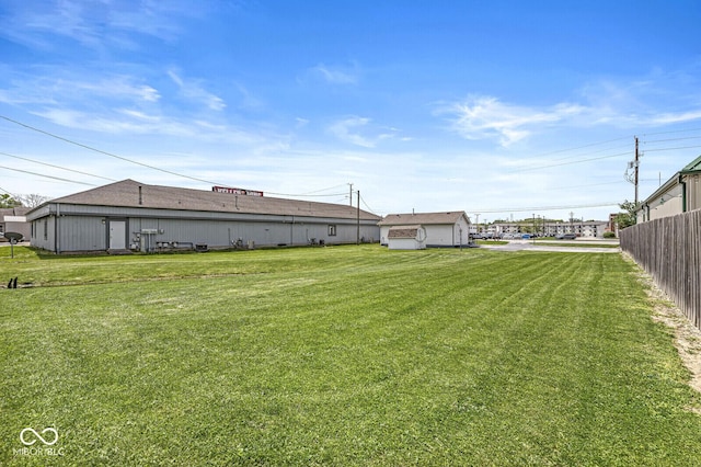 1391 N Shadeland Ave, Indianapolis, IN 46219 - view of yard