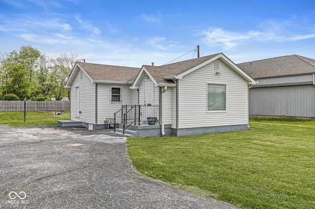 1391 N Shadeland Ave, Indianapolis, IN 46219 - view of front of property with roof with shingles