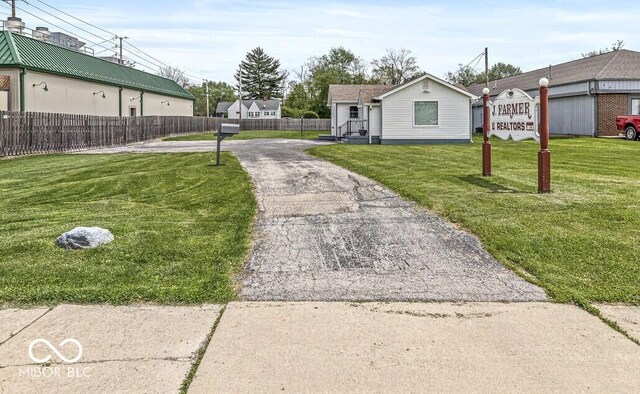 1391 N Shadeland Ave, Indianapolis, IN 46219 - view of front of property