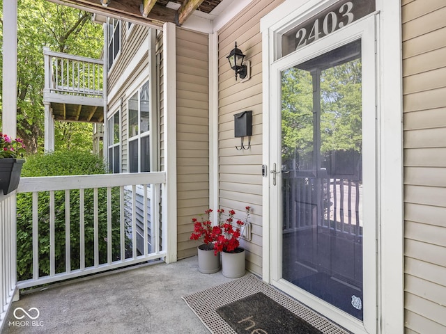property entrance with a porch