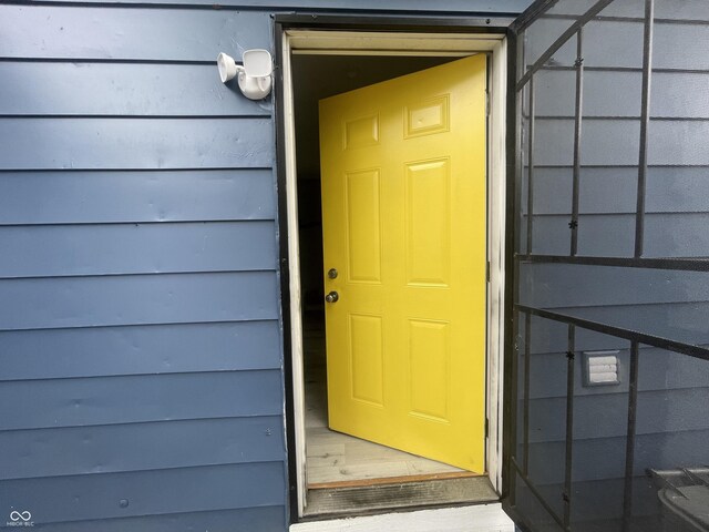 view of property entrance
