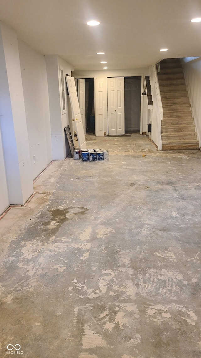 2867 S Oakland Dr, Shelbyville, IN 46176 - finished below grade area with stairway