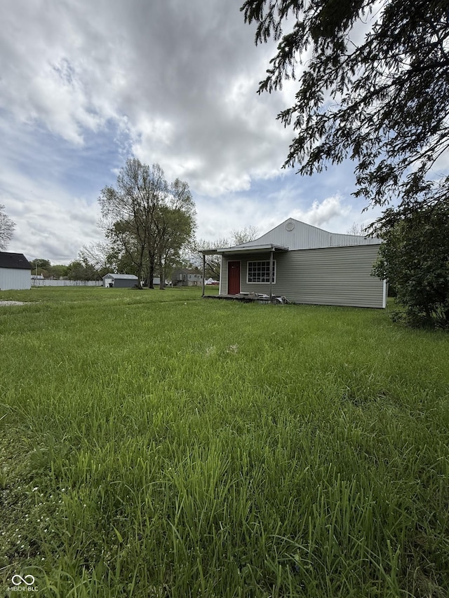 view of grassy yard
