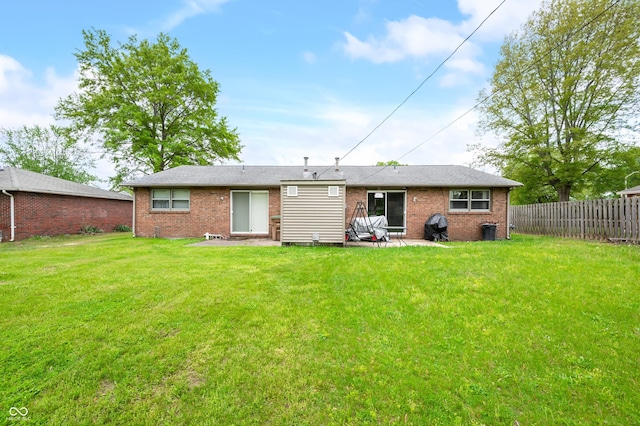 5120 Apache Ct, Columbus, IN 47203 - back of property with brick siding