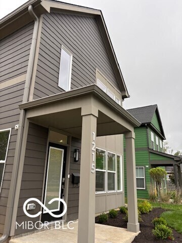 1215 Herbert St, Indianapolis, IN 46202 - photo 4