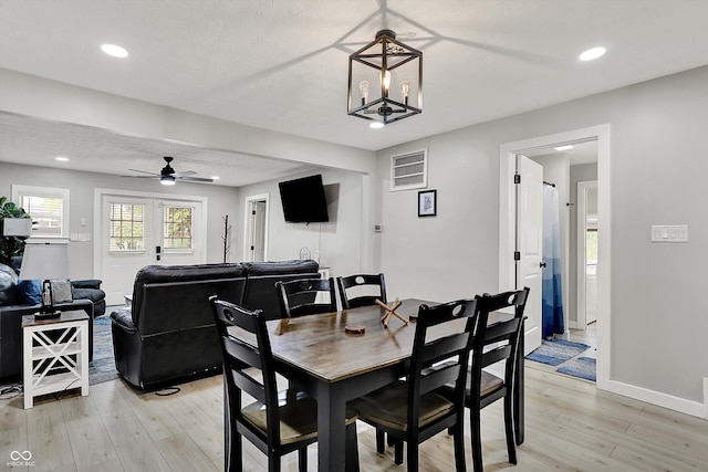 dining room featuring light wood-type flooring, ceiling fan, recessed lighting, and baseboards