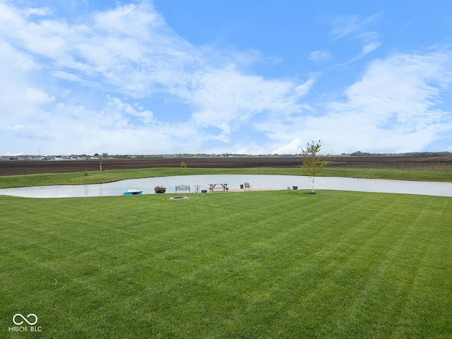 629 Perry Ln, West Lafayette, IN 47906 - view of green lawn featuring a water view