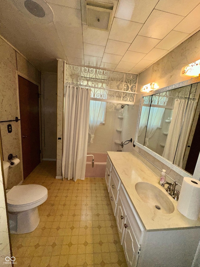 803 W 12th St, Anderson, IN 46016 - full bathroom with toilet, tile patterned floors, vanity, and a shower with shower curtain