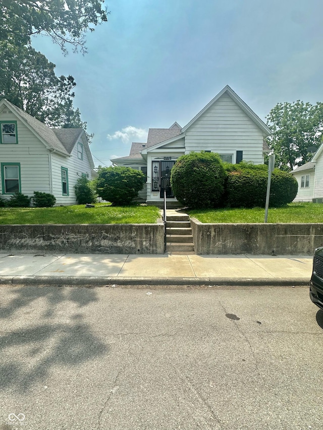803 W 12th St, Anderson, IN 46016 - view of front of home