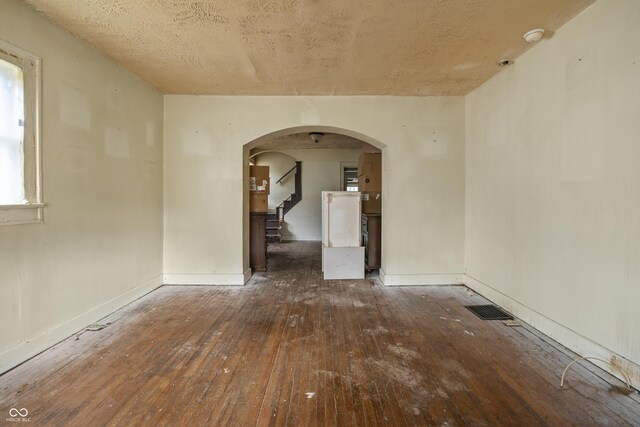 4918 E New York St, Indianapolis, IN 46201 - photo 5