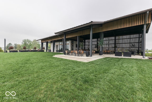 17346 Newton Main St, Westfield, IN 46074 - rear view of house with a lawn
