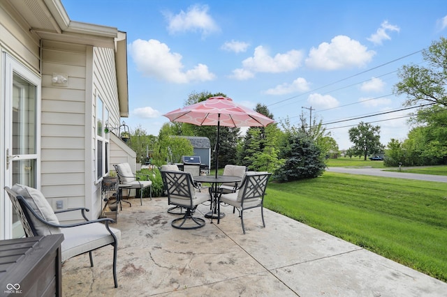 1663 Sweetgum Dr, Greenwood, IN 46143 - view of patio featuring outdoor dining space