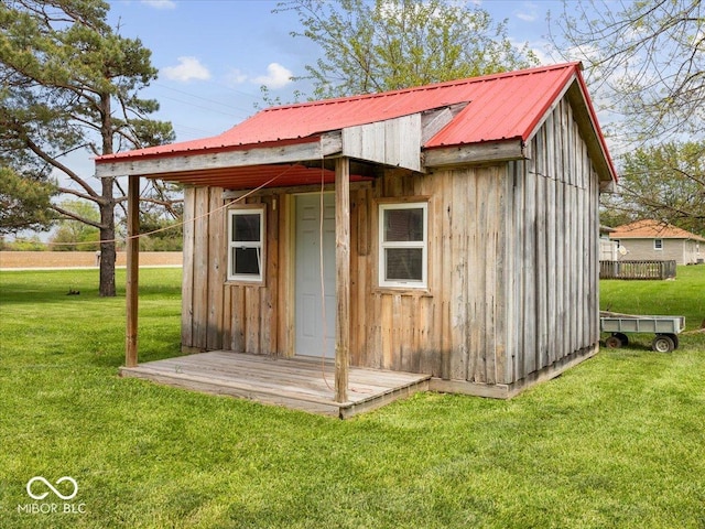 view of outbuilding with an outbuilding